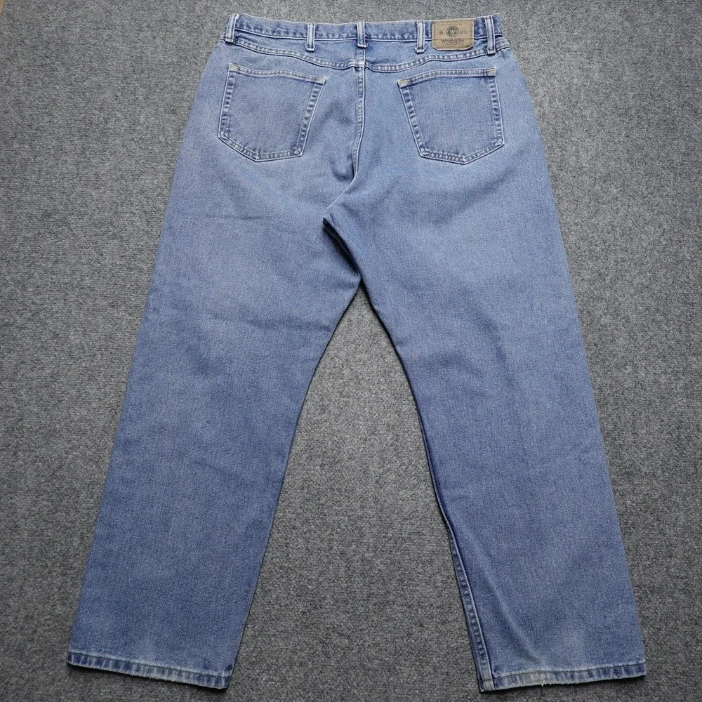 Wrangler Jeans Mens 40x30 Blue Authentics Straight Leg 100% Cotton Denim